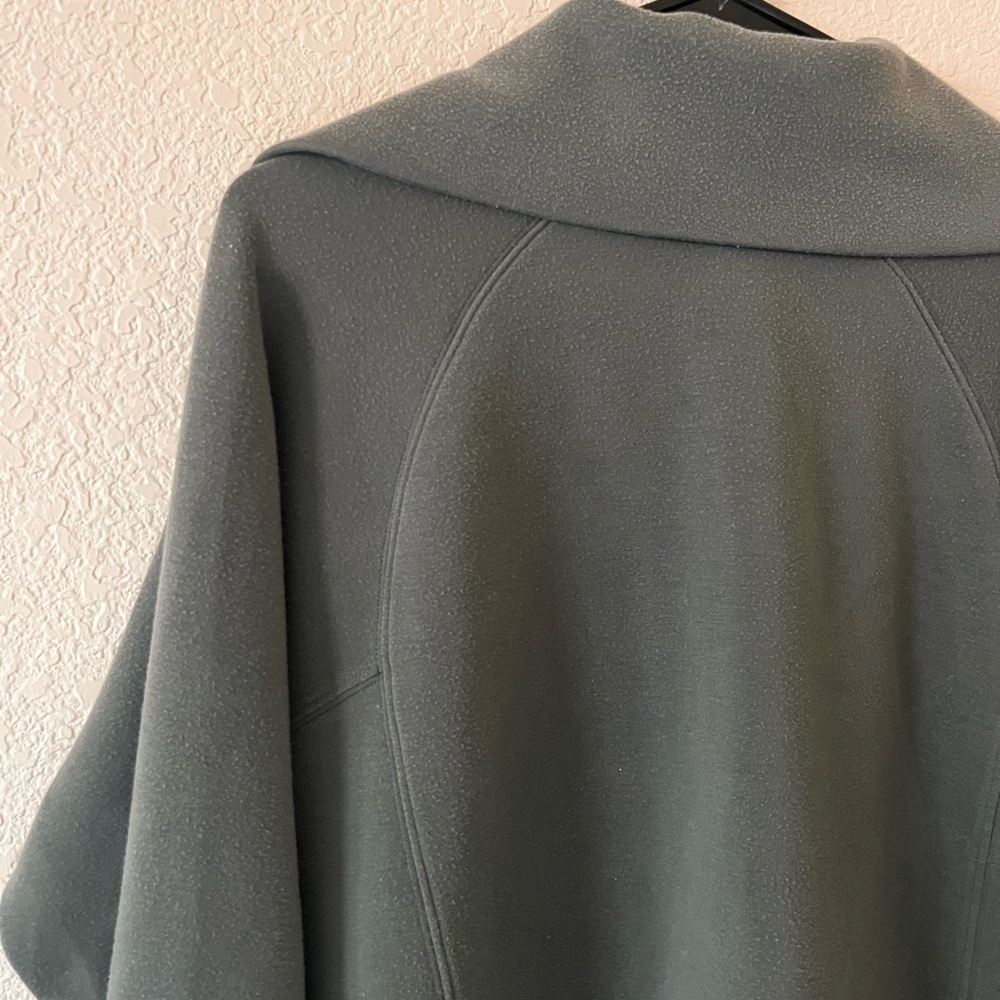 Spanx AirEssentials Women’s Half Zip Pullover - Picture 12 of 13